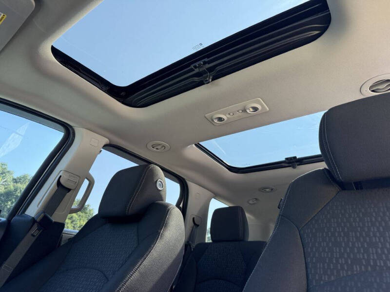 2016 GMC Acadia SLE-2