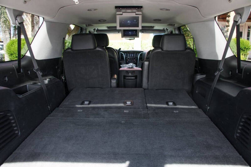 2020 Cadillac Escalade ESV Luxury