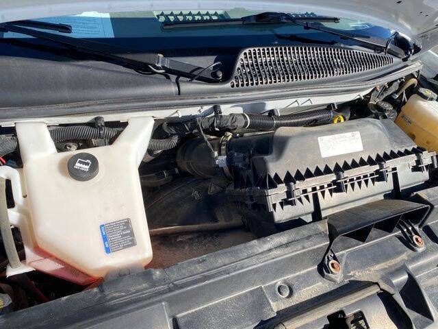 2022 Chevrolet Express 2500