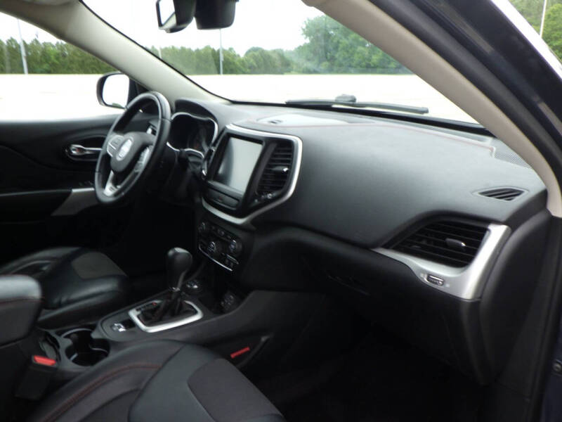 2017 Jeep Cherokee Trailhawk