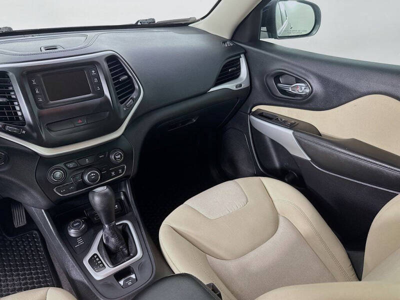 2018 Jeep Cherokee Latitude