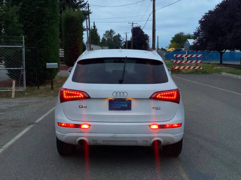 2011 Audi Q5 2.0T quattro Premium