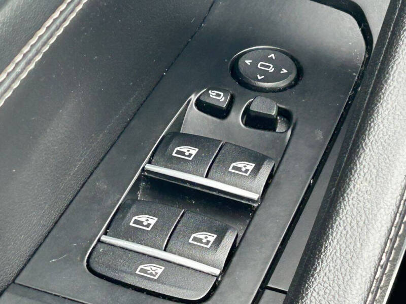 2021 BMW X6 xDrive40i