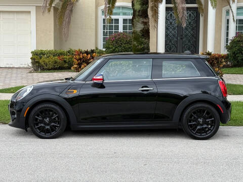 2015 MINI Hardtop 2 Door Cooper