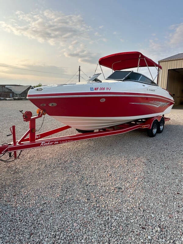 2006 Rinker 246BR