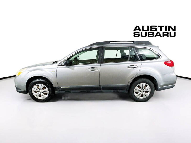 2010 Subaru Outback 2.5i
