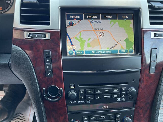 2011 Cadillac Escalade ESV Luxury