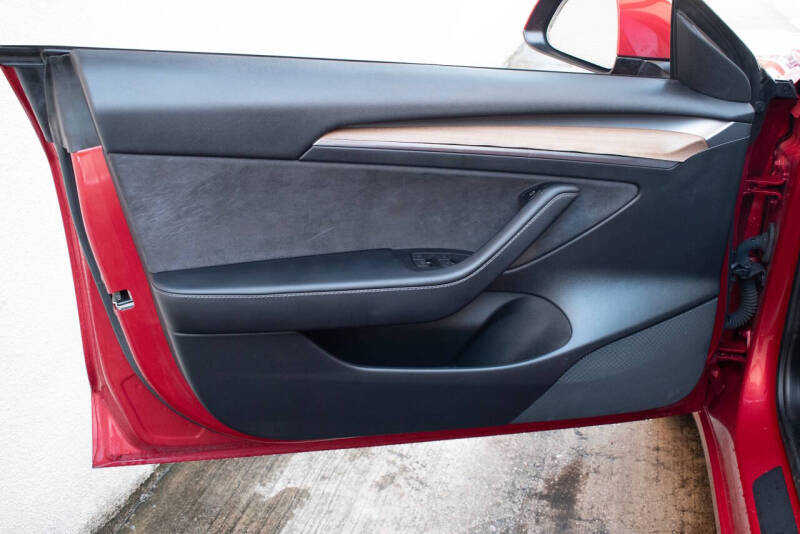 2022 Tesla Model 3 Long Range