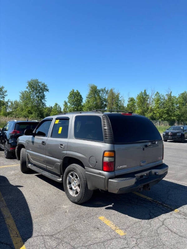 2005 GMC Yukon Denali