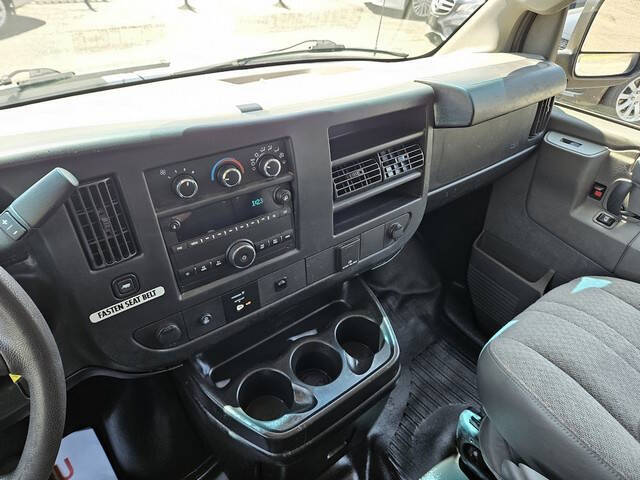 2016 Chevrolet Express 2500