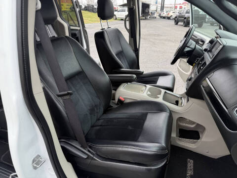 2016 Dodge Grand Caravan SXT