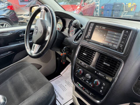 2016 Dodge Grand Caravan SE Plus