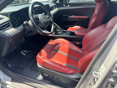 2022 Kia K5