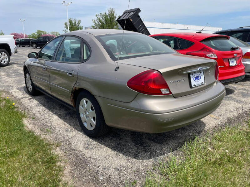 2002 Ford Taurus LX
