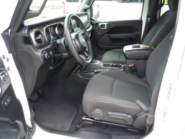 2023 Jeep Gladiator Sport S