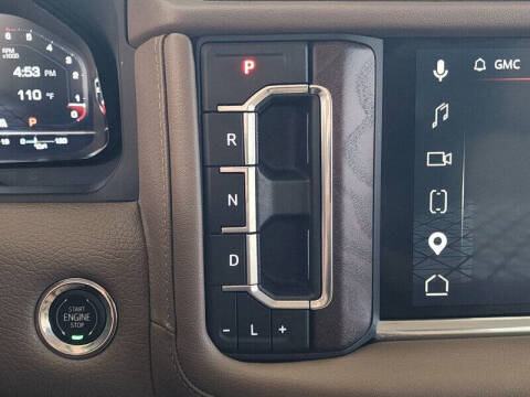2023 GMC Yukon Denali