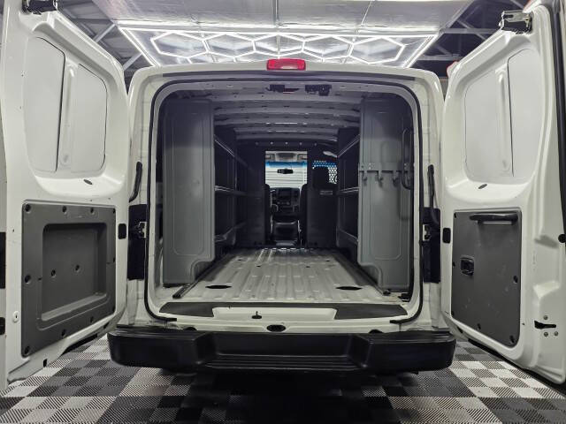 2016 Nissan NV