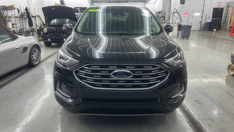 2020 Ford Edge Titanium
