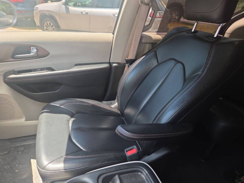 2018 Chrysler Pacifica Touring L