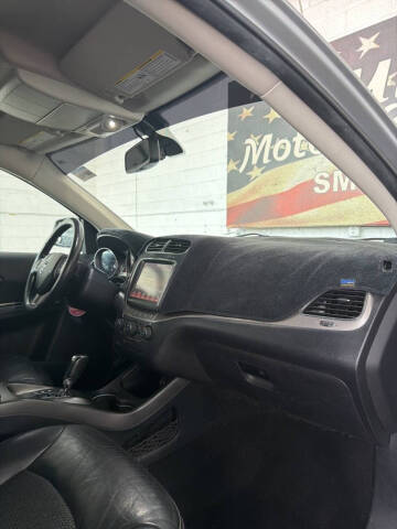 2019 Dodge Journey Crossroad