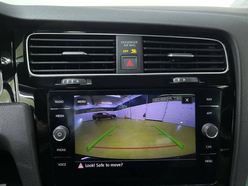 2019 Volkswagen Golf R 4Motion