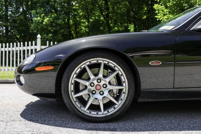 2002 Jaguar XKR