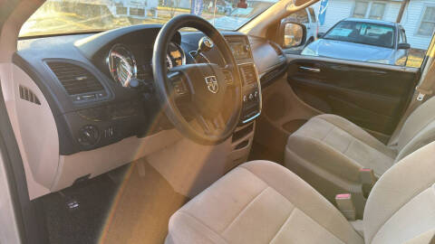 2013 Dodge Grand Caravan SE