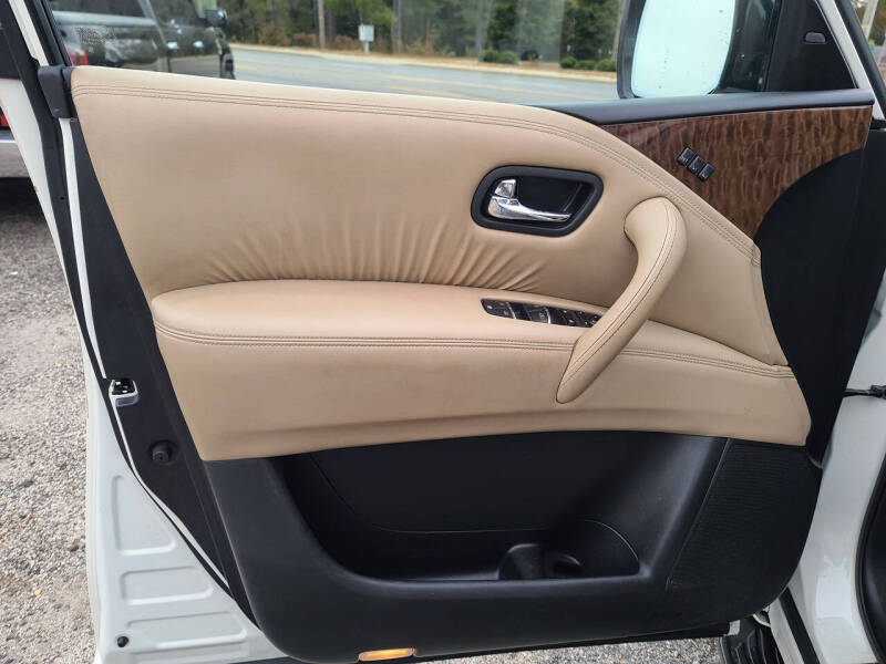 2017 Nissan Armada Platinum