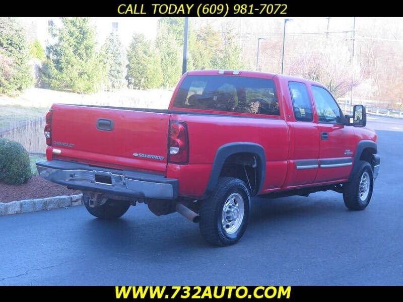 2004 Chevrolet Silverado 2500HD LS