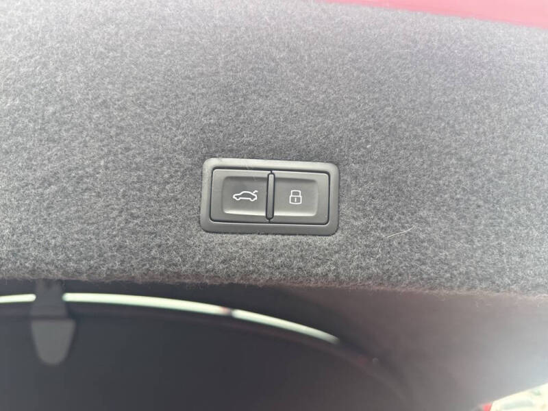 2019 Lamborghini Urus