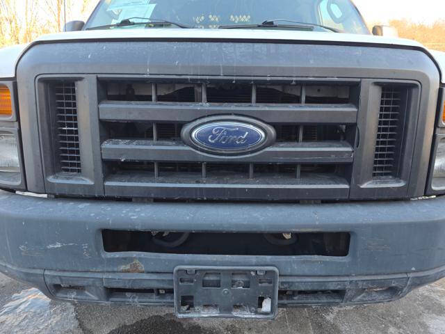 2012 Ford E-Series E-250