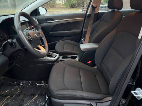 2019 Hyundai Elantra