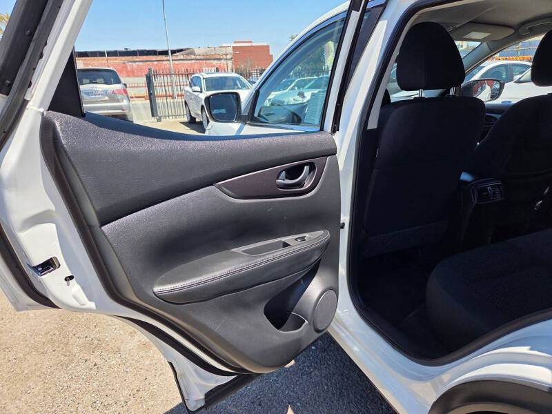 2019 Nissan Rogue Sport S