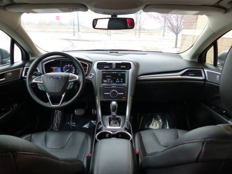 2016 Ford Fusion Titanium