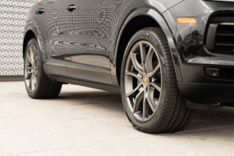 2020 Porsche Cayenne S Coupe