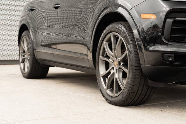 2020 Porsche Cayenne S Coupe