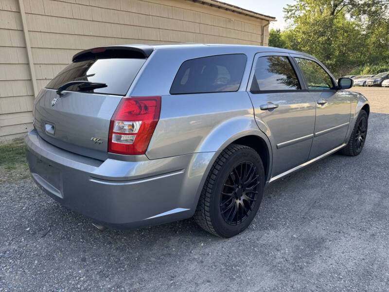 2006 Dodge Magnum RT