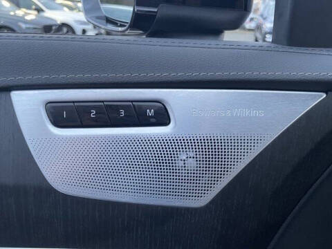 2023 Volvo XC90 Recharge T8 Ultimate Bright Theme 7P