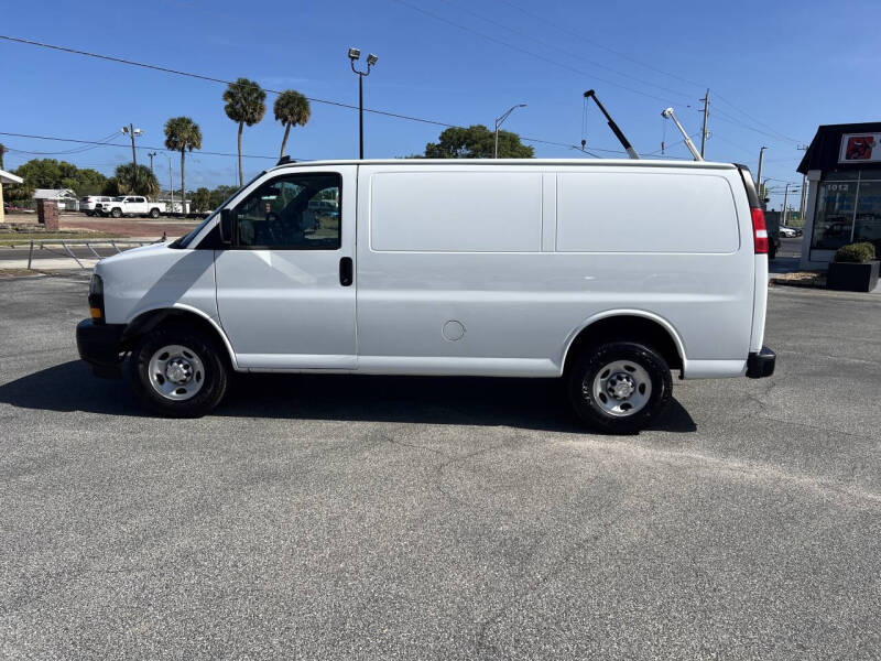 Used 2020 Chevrolet Express Cargo Work Van with VIN 1GCWGAFP5L1246332 for sale in Titusville, FL