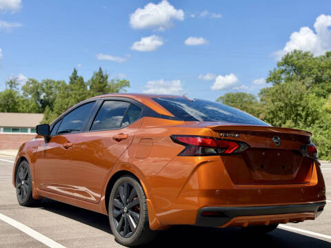 2020 Nissan Versa SR