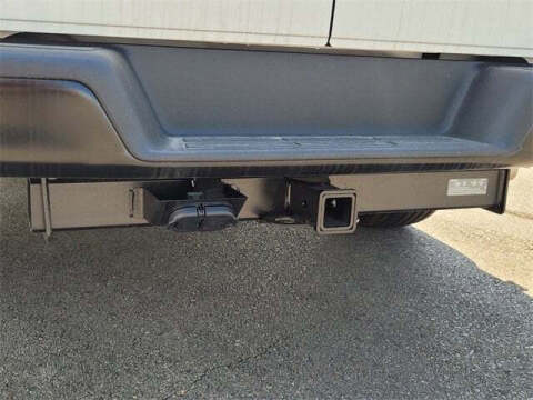 2025 Chevrolet Express 2500