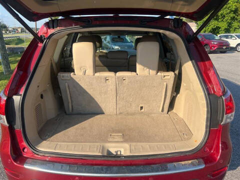 2015 Nissan Pathfinder SL