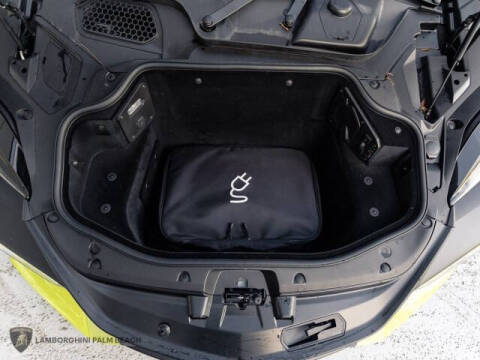 2024 Lamborghini Revuelto