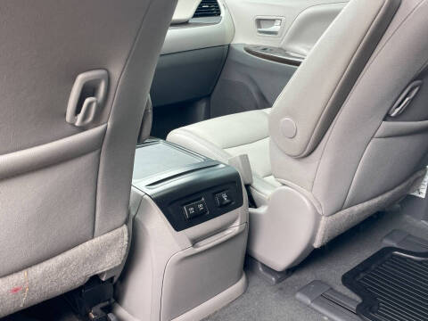 2020 Toyota Sienna