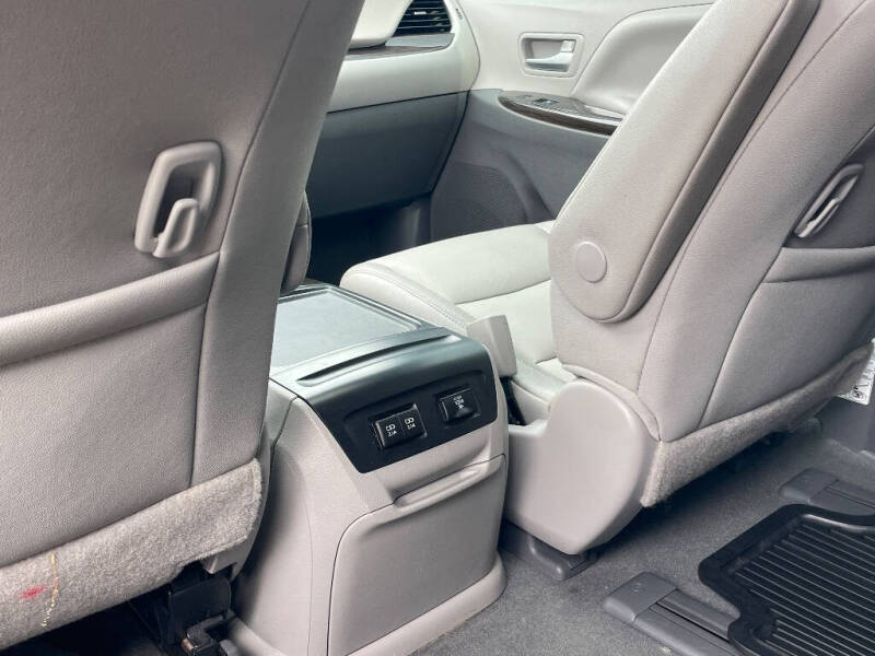 2020 Toyota Sienna