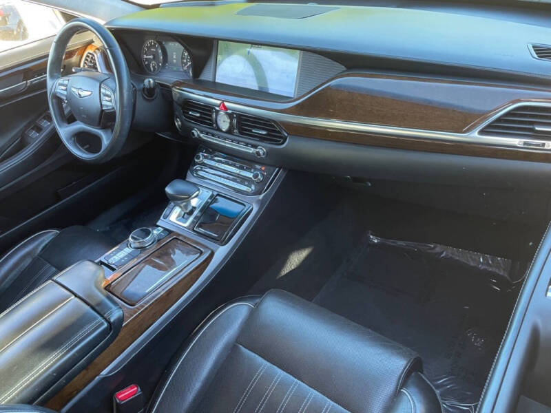 2017 Genesis G90 3.3T Premium