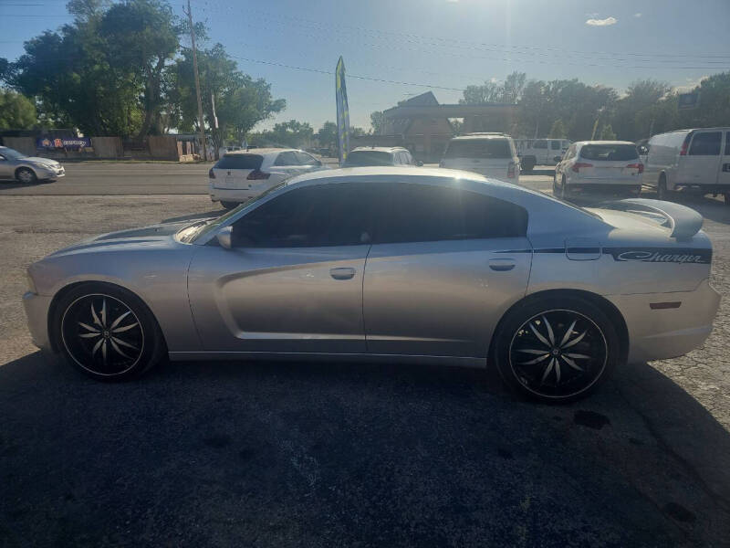 2012 Dodge Charger SE