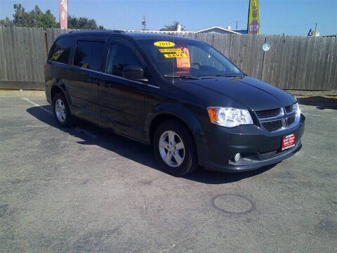 2011 Dodge Grand Caravan Crew