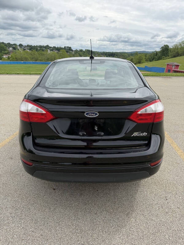 2016 Ford Fiesta S