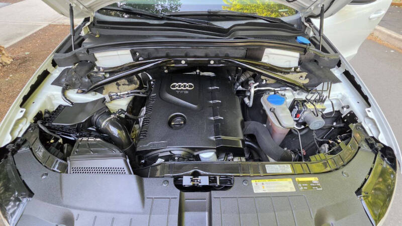 2013 Audi Q5 2.0T quattro Premium Plus